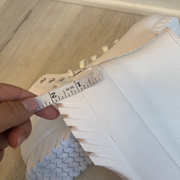 Converse Chuck Taylor All Star Lugged High Top Sneaker- White faux… - Picture 12 of 12